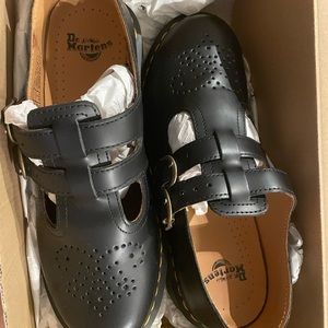 Black and New in box, Mary Jane Dr.Martens 8065 (DONT LOW BALL ME!)
